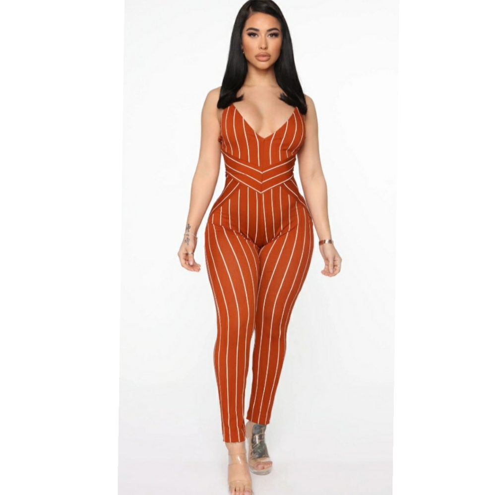 NEW!! FASHION NOVA JUMPSUIT